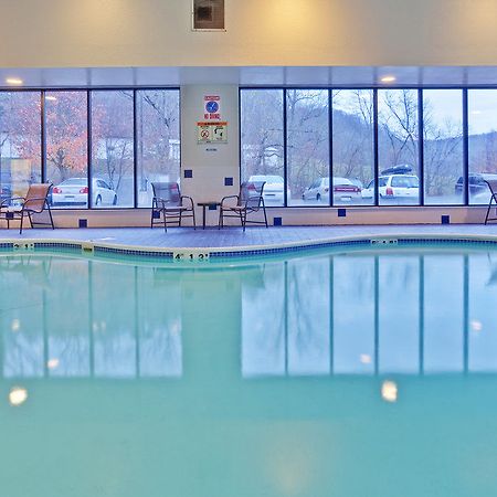 Holiday Inn Express Winfield - Teays Valley Hurricane Facilități foto