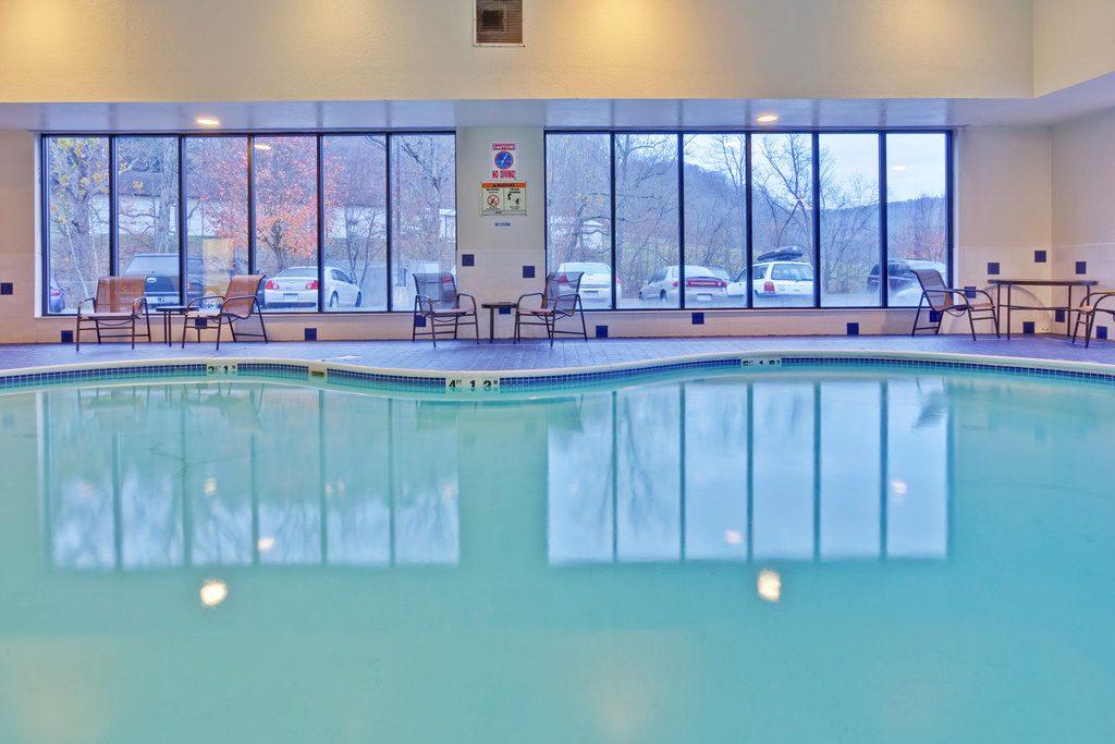 Holiday Inn Express Winfield - Teays Valley Hurricane Facilități foto